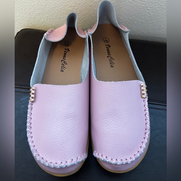 VenusCelia Women's Natural Comfort Walking Flat Loafer in Light Pink, Size 7 - Picture 3 of 14